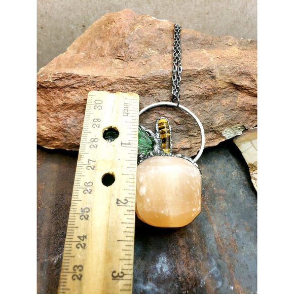 Halloween Pumpkin Crystal Necklace Handmade Halloween costume jewelry - Picture 11 of 11